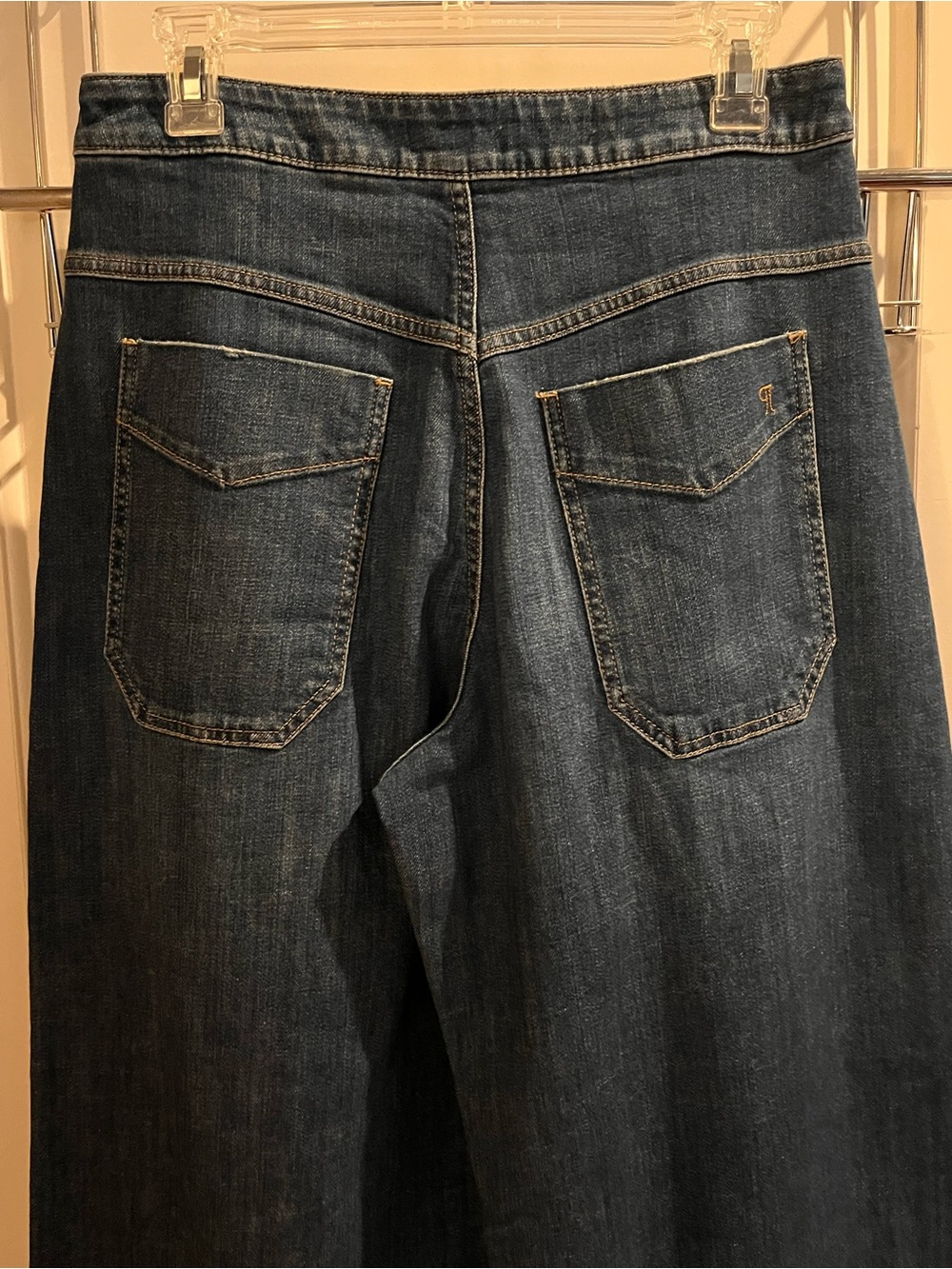 Anthropologie Pilcro Emory Pleated Wide Leg Cuffed Jeans 29P - Picture 5 of 7